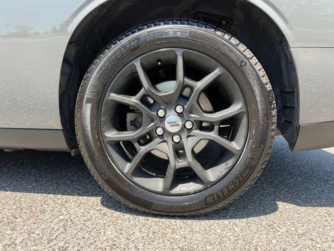 Used 2017 Dodge Challenger GT w/ Driver Convenience Group AWD/4WD image 15