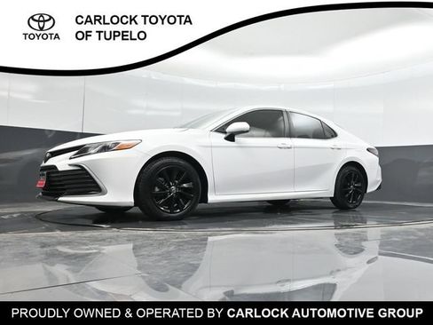 Used 2024 Toyota Camry LE FWD image 41