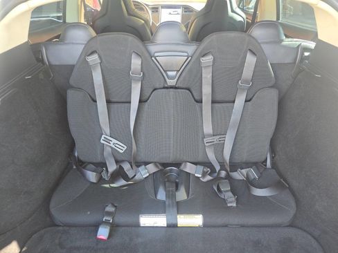 Used 2014 Tesla Model S P85 RWD image 14