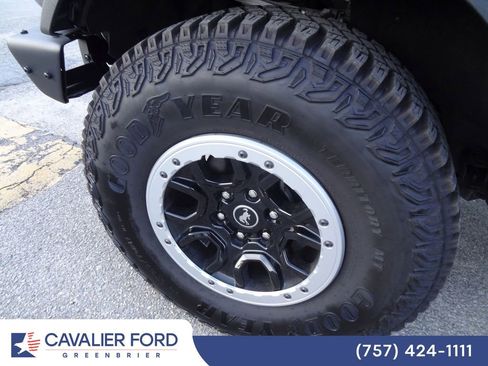 Used 2024 Ford Bronco Badlands AWD/4WD image 14