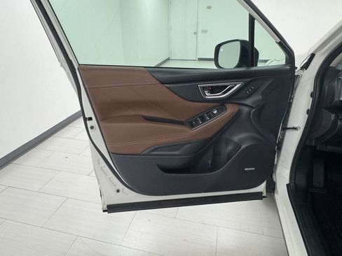 Used 2019 Subaru Forester Touring image 9