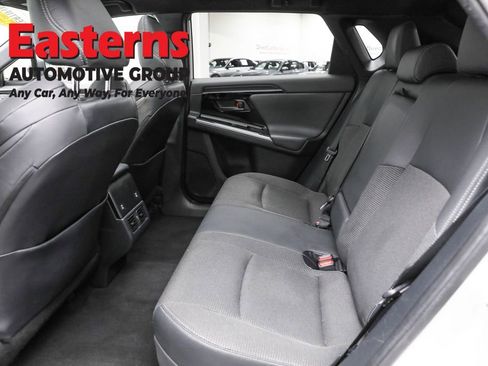 Used 2023 Toyota bZ4X XLE AWD/4WD image 21