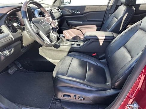 Used 2019 GMC Acadia SLT w/ LPO, Cargo Package image 21