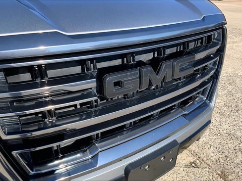 Used 2023 GMC Yukon XL AT4 w/ AT4 Premium Plus Package image 29