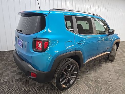 Used 2021 Jeep Renegade Latitude AWD/4WD image 10