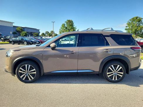 Certified 2024 Nissan Pathfinder Platinum w/ Cargo Package image 8