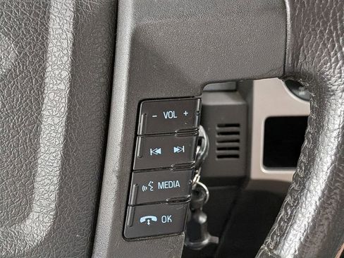 Used 2014 Ford F150 XLT w/ XLT Chrome Package RWD image 17