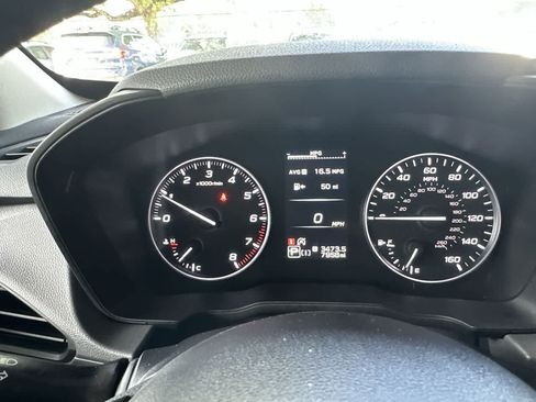 Used 2024 Subaru Crosstrek 2.0i Premium AWD/4WD image 16