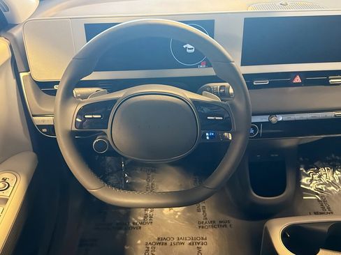 Used 2024 Hyundai Ioniq 5 SEL image 18