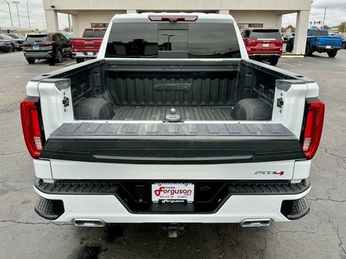Used 2024 GMC Sierra 1500 AT4 w/ Technology Package image 18