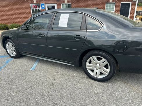 Used 2016 Chevrolet Impala LT FWD image 9