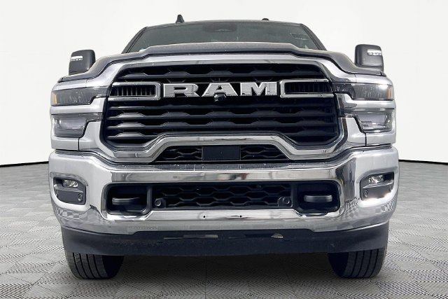 Used 2026 RAM 2500 Big Horn AWD/4WD image 2