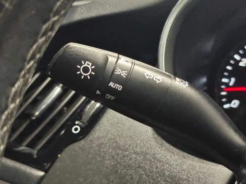 Used 2022 Kia Stinger GT2 RWD image 59
