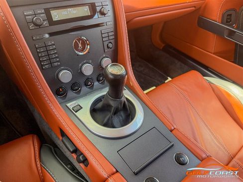 Used 2007 Aston Martin V8 Vantage Coupe RWD image 18