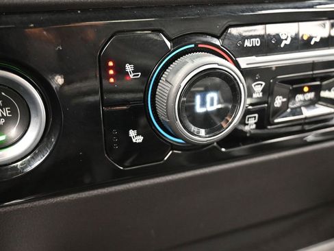 Used 2022 Chevrolet Silverado 1500 RST image 27