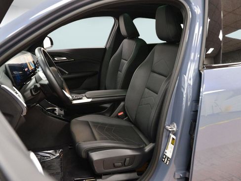 Used 2025 BMW X2 xDrive28i image 5