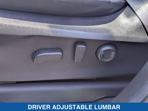 Used 2022 Subaru Ascent Limited AWD/4WD image 27