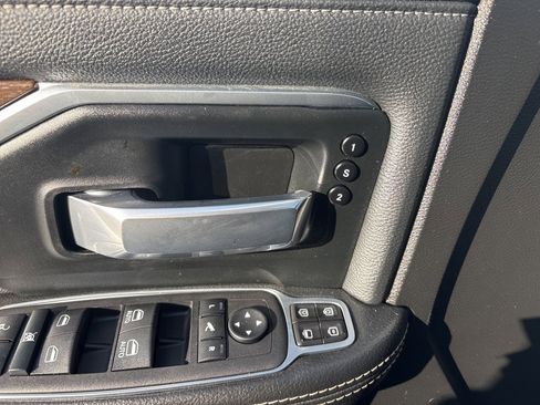 Used 2024 RAM 2500 Laramie w/ Safety Group image 30