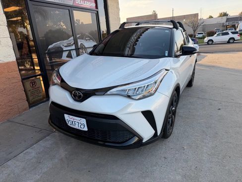 Used 2022 Toyota C-HR Nightshade image 3