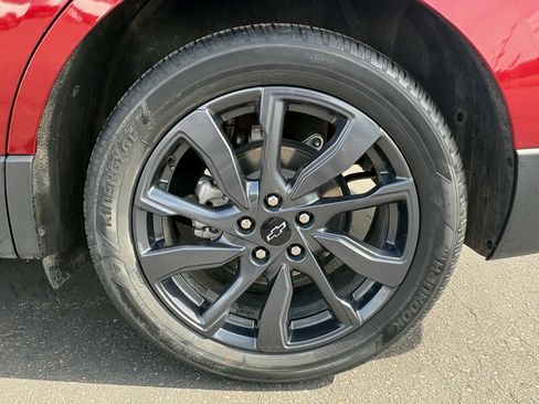 Used 2024 Chevrolet Equinox RS w/ RS Leather Package image 12