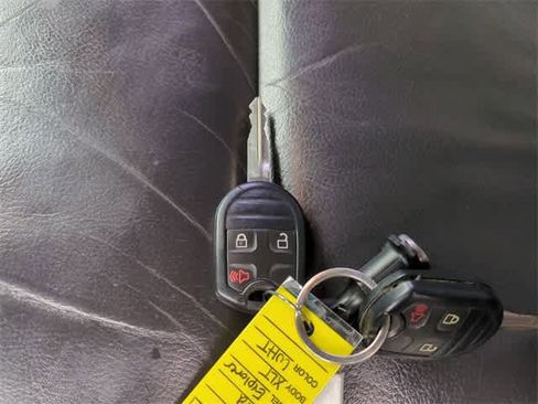 Used 2014 Ford Explorer XLT w/ Equipment Group 202A image 38