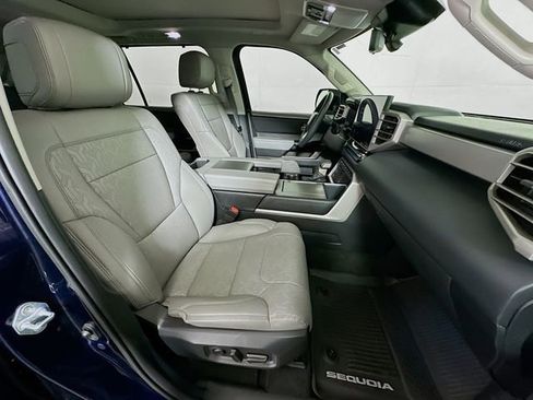 Certified 2024 Toyota Sequoia Limited image 31