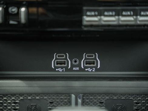 New 2026 RAM 2500 Laramie AWD/4WD image 29