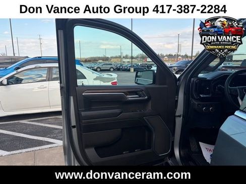 Used 2025 GMC Sierra 1500 SLT image 10