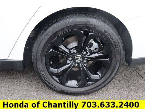 Used 2025 Honda Accord SE image 28