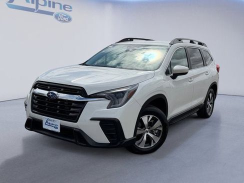 Used 2025 Subaru Ascent Premium AWD/4WD image 1