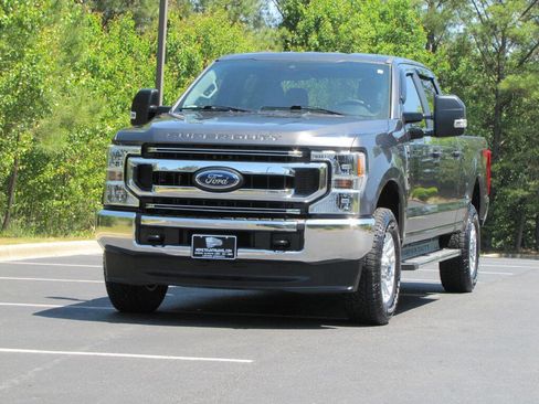 Used 2020 Ford F250 XL w/ STX Appearance Package image 9