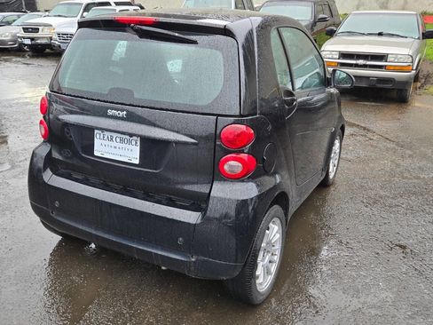Used 2012 smart fortwo passion image 5