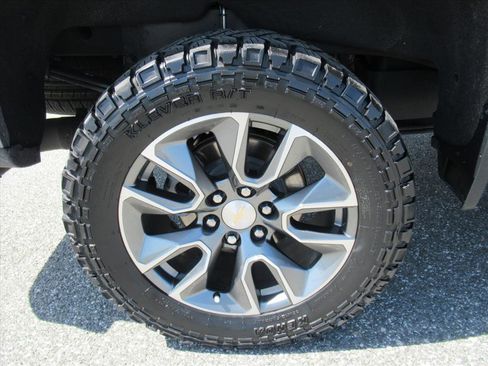 Used 2024 Chevrolet Silverado 1500 LT w/ LPO, Liner Protection Package image 29