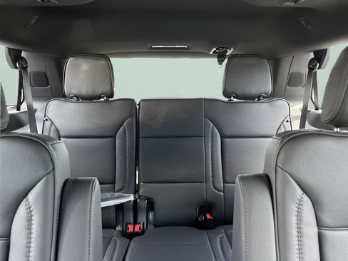 New 2026 GMC Yukon Denali w/ Denali Reserve Package AWD/4WD image 23