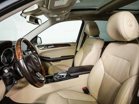 Used 2018 Mercedes-Benz GLS 450 4MATIC image 5