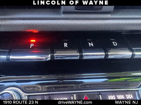 Certified 2022 Lincoln Corsair AWD w/ Equipment Group 101A image 21