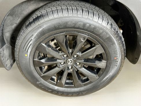 Used 2025 MAZDA CX-50 AWD 2.5 S w/ Preferred Package image 11