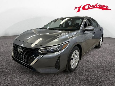Used 2024 Nissan Sentra S FWD image 29