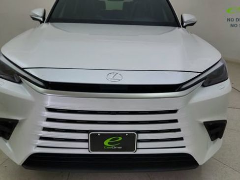 Used 2026 Lexus TX 350 AWD w/ Technology Package image 9