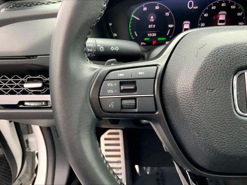 Used 2025 Honda Accord Sport image 21