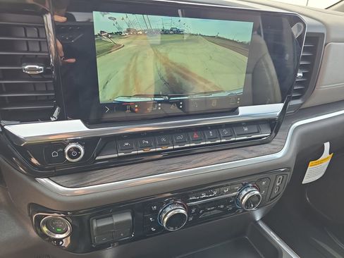 New 2026 GMC Sierra 1500 SLT w/ SLT Premium Plus Package AWD/4WD image 23