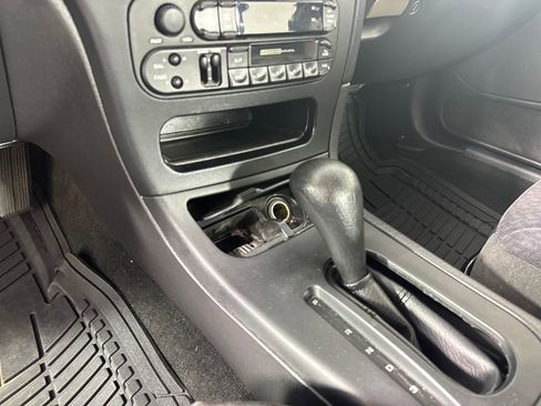 Used 2001 Dodge Intrepid SE FWD image 29