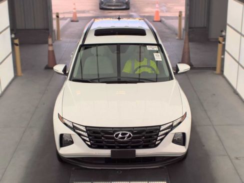 Used 2024 Hyundai Tucson SEL w/ Convenience Package AWD/4WD image 16