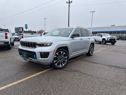 Used 2022 Jeep Grand Cherokee Overland w/ Advanced Protech Group III