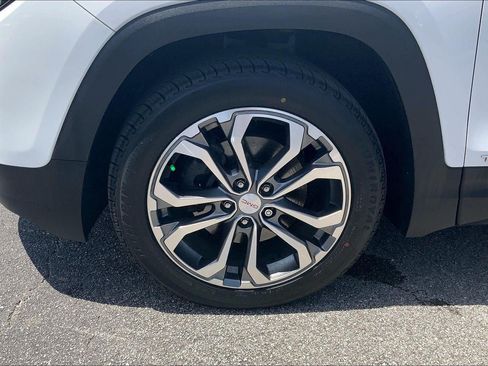 Used 2018 GMC Terrain SLT w/ Preferred Package AWD/4WD image 9