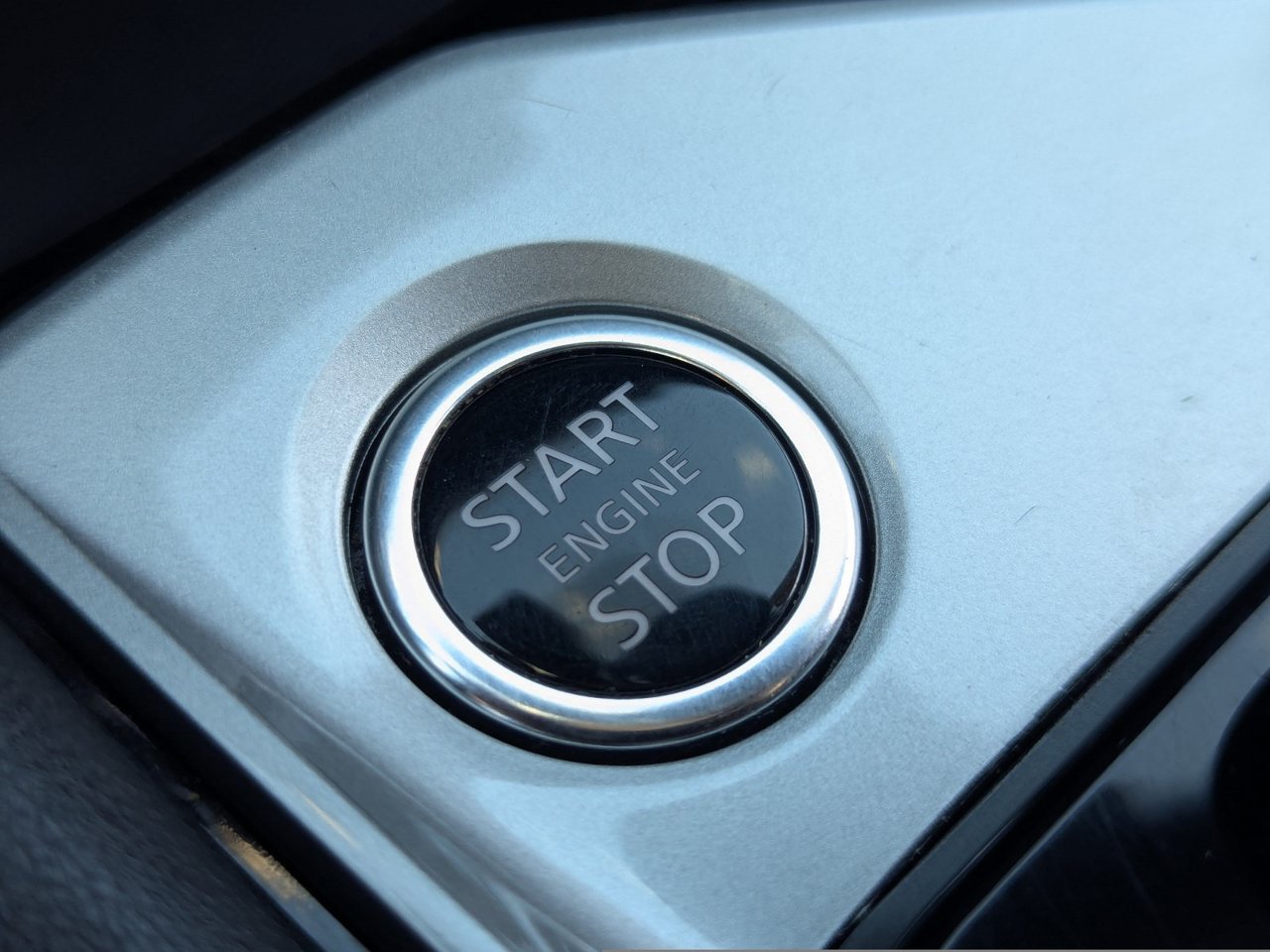 Used 2025 Nissan Altima 2.5 SR FWD image 38