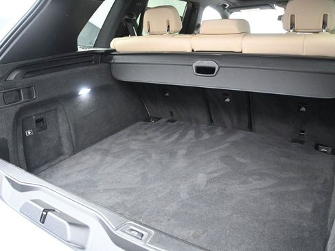Used 2021 BMW X5 xDrive40i w/ Convenience Package AWD/4WD image 18