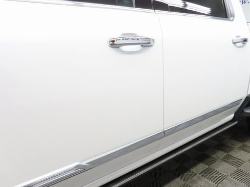 Used 2025 Chevrolet Silverado 2500 High Country w/ High Country Premium Package image 42