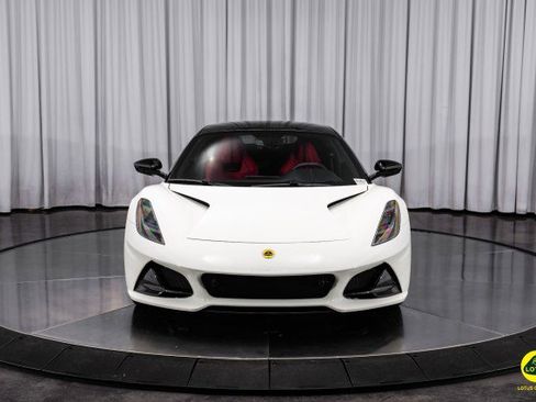 New 2025 Lotus Emira image 6