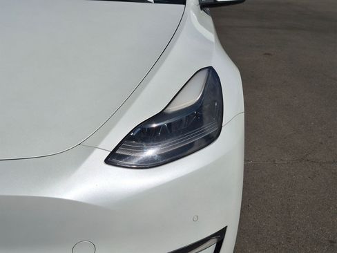Used 2021 Tesla Model Y Performance AWD/4WD image 12